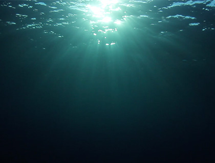 Watch: Navigating undersea cable repair