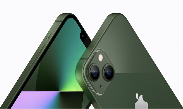 iPhone 13 02